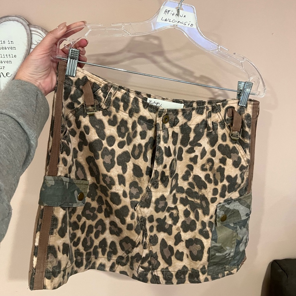 Vintage Havana Leopard Print Mini Skirt with Camouflage Pockets